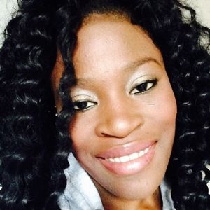 Meet your Posher, Elisane